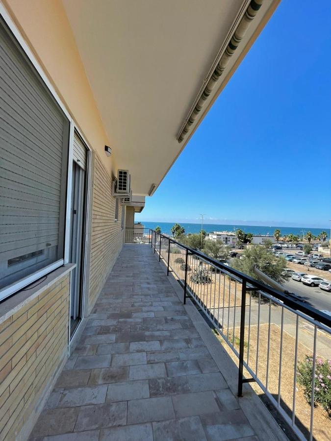 Casa Felix Ostia Apartment Ngoại thất bức ảnh