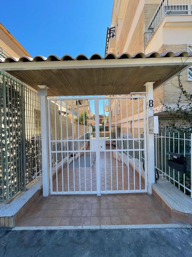 Casa Felix Ostia Apartment Ngoại thất bức ảnh